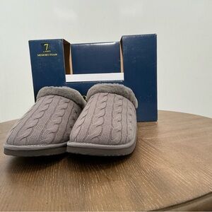 Polo Ralph Lauren Women’s Sz 7. 8 . Kayleigh Scuff Slipper Gray